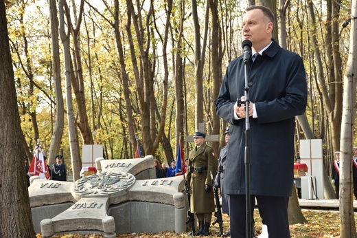 Powrót bohaterów na Westerplatte