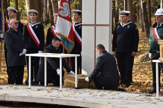 Powrót bohaterów na Westerplatte