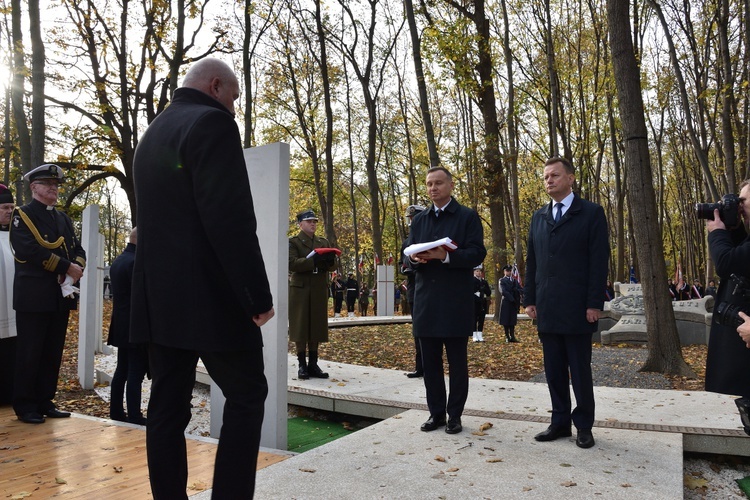 Powrót bohaterów na Westerplatte