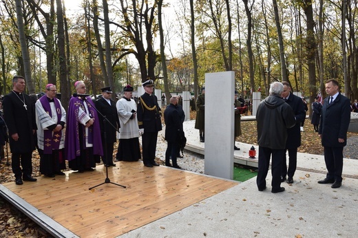 Powrót bohaterów na Westerplatte