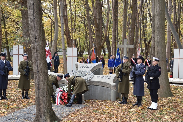 Powrót bohaterów na Westerplatte