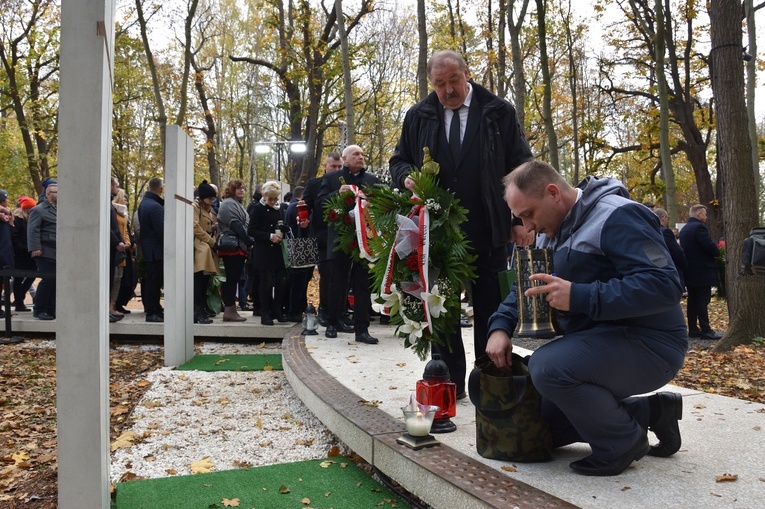 Powrót bohaterów na Westerplatte