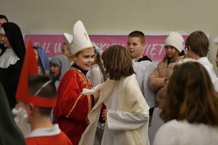 Bal św. Mikołaja w Głogowie