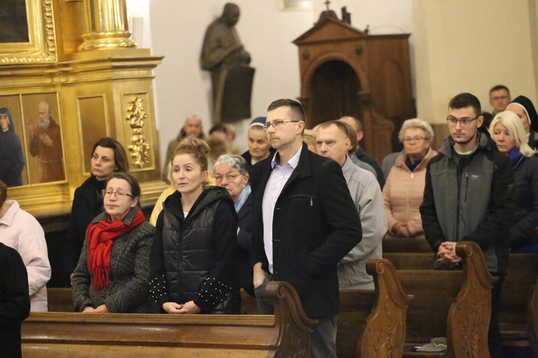 Modlitwa za zmarłych biskupów