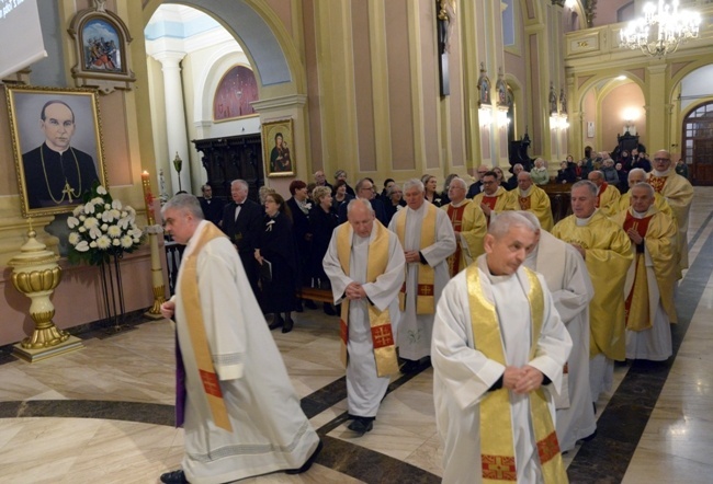 Procesja wejścia.