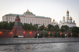 Wymieniając kolejnych generałów Kreml odsuwa winę od siebie
