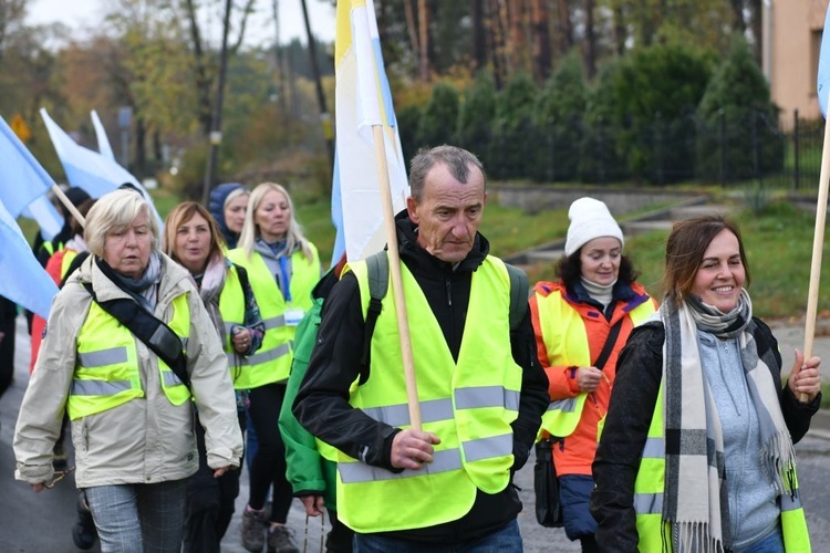 Pielgrzymka w pierwszą sobotę miesiąca z Międzyrzecza do Rokitna