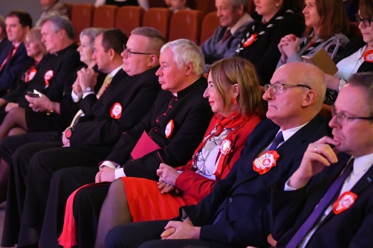 Diecezjalny Przegląd Pieśni Patriotycznej w Sulechowie