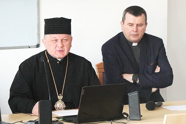 	Obrady otworzył bp dr Arkadiusz Trochanowski, eparcha olsztyńsko-gdański. 