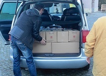 ▲	Dziesiątki ton jedzenia każdego miesiąca trafiają do ubogich w naszej diecezji, ale ciągle może być ich więcej – to zależy od zaangażowania wspólnoty. 