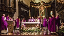 Liturgii przewodniczył metropolita gdański.