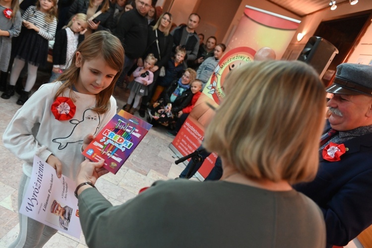 "Barwy Niepodległości" - finał Ogólnopolskiego Konkursu Plastycznego