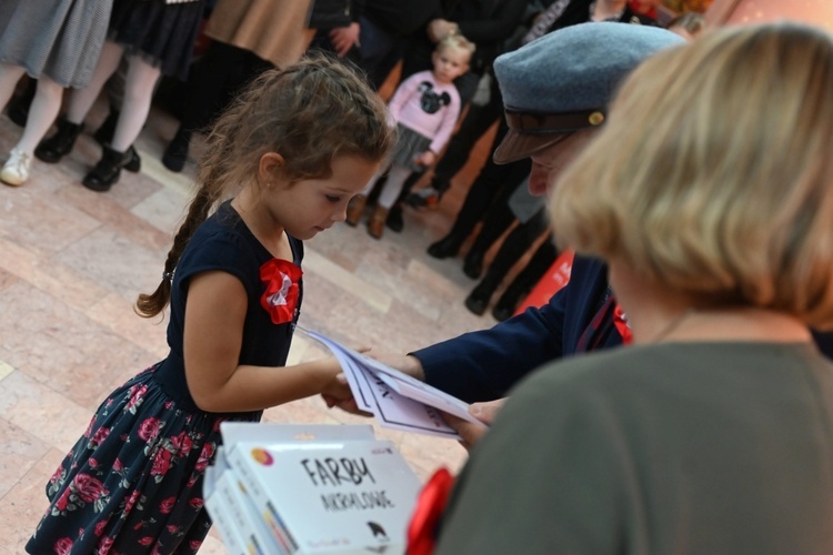 "Barwy Niepodległości" - finał Ogólnopolskiego Konkursu Plastycznego