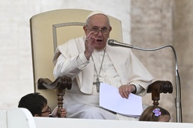 Papież wzywa do zaprzestania okrucieństwa na Ukrainie 