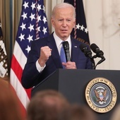 Biden: Zobaczymy, czy odzyskanie Chersonia zmieni sytuację w sprawie negocjacji pokojowych