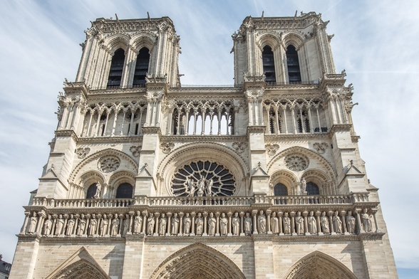 Francuscy biskupi z zarzutami: trzeba podać nazwiska, inaczej podejrzenie padnie na wszystkich