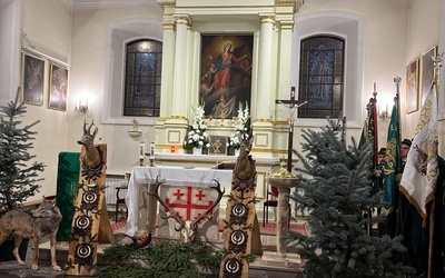Myśliwi z okręgu skierniewickiego spotkali się na Eucharystii w parafii św. Stanisława.