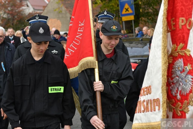 Bytom Odrzański. Poświęcenie nowego nagrobka uczestnika Bitwy o Atlantyk