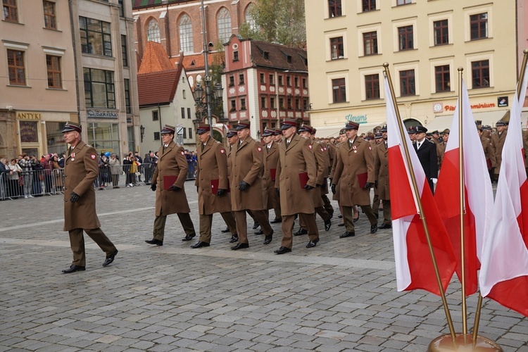 11 listopada w bazylice św. Elżbiety i na wrocławskim rynku