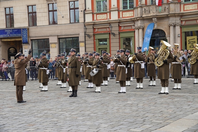 11 listopada w bazylice św. Elżbiety i na wrocławskim rynku