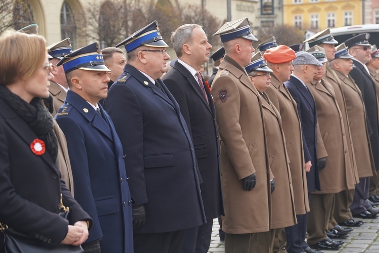 11 listopada w bazylice św. Elżbiety i na wrocławskim rynku