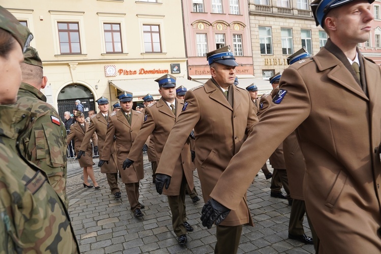 11 listopada w bazylice św. Elżbiety i na wrocławskim rynku