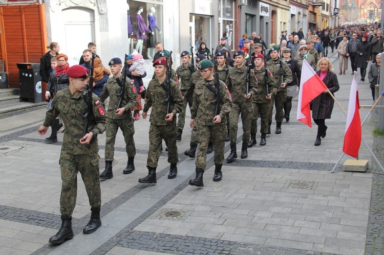 Rybnik. Obchody Święta Niepodległości 11 listopada 2022 r.