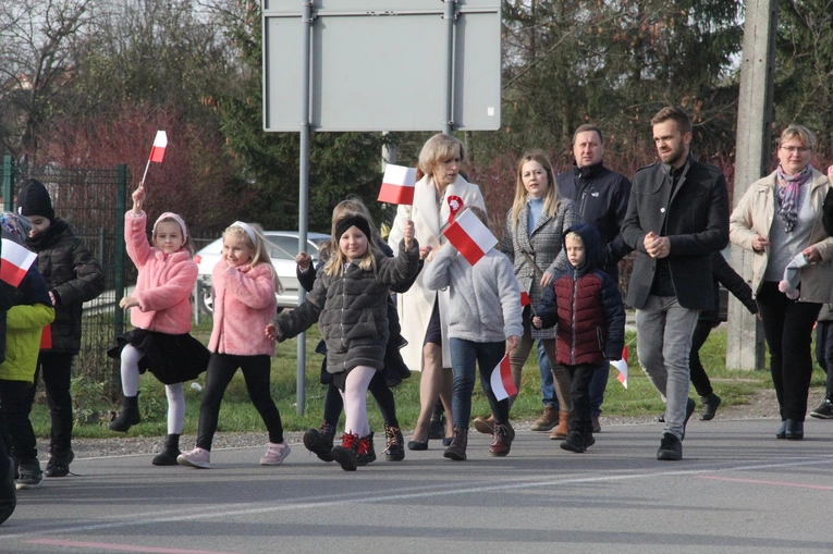 Radłów. Odsłonięcie muralu "Radłowskie Termopile"