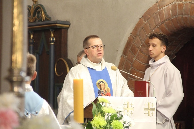 Radłów. Odsłonięcie muralu "Radłowskie Termopile"