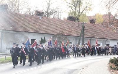 Radłów. Odsłonięcie muralu "Radłowskie Termopile"