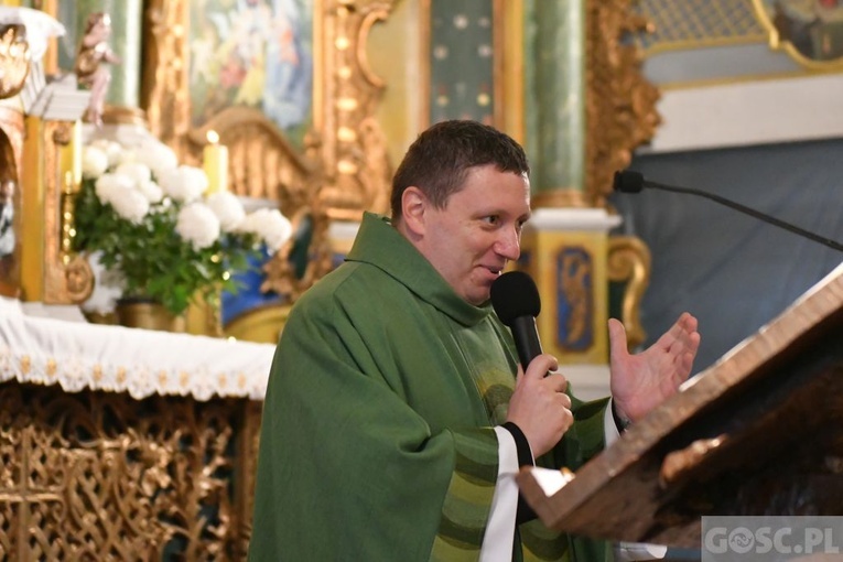 20 nowych ministrantów w Gaworzycach