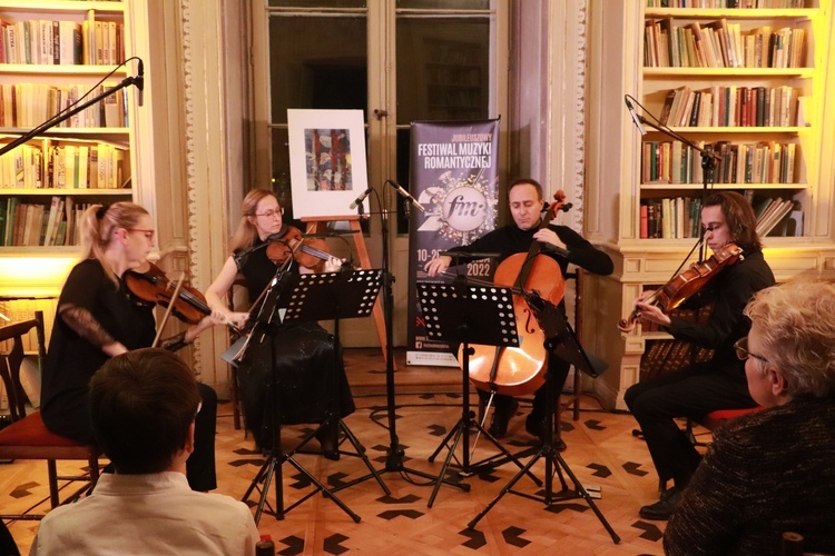 20. FMR zainaugurował koncert Royal String Quartet.