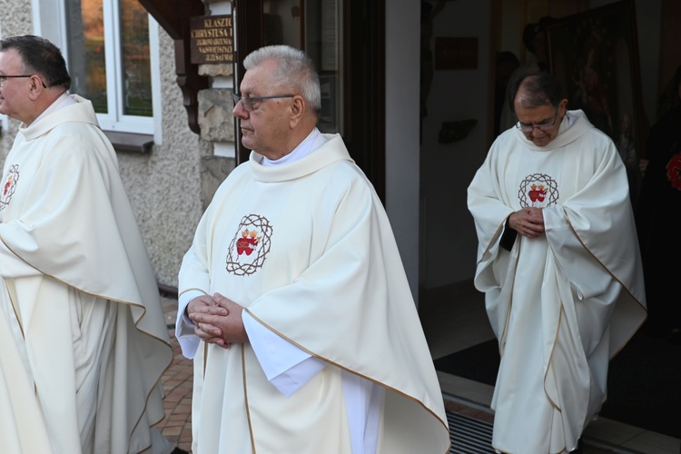 Polanica-Zdrój. Wprowadzenie obrazu MB Pompejańskiej z relikwiami bł. Bartolo Longo