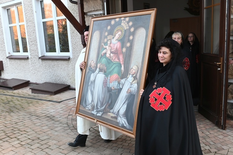 Polanica-Zdrój. Wprowadzenie obrazu MB Pompejańskiej z relikwiami bł. Bartolo Longo