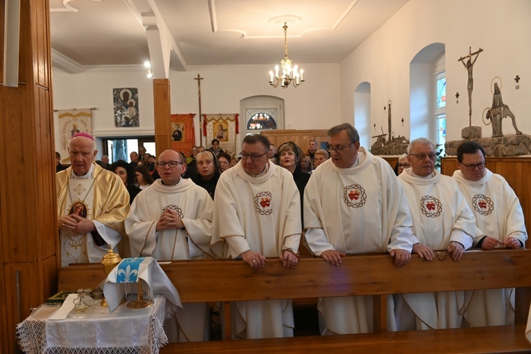 Polanica-Zdrój. Wprowadzenie obrazu MB Pompejańskiej z relikwiami bł. Bartolo Longo