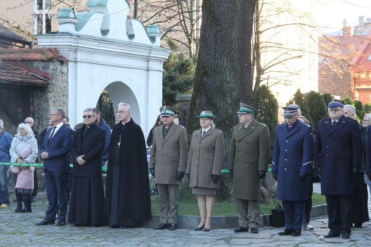 Nowy Sącz. Odsłonięcie tablicy upamiętniającej ks. ppłk. Andrzeja Niwę