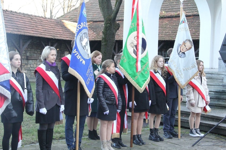 Nowy Sącz. Odsłonięcie tablicy upamiętniającej ks. ppłk. Andrzeja Niwę