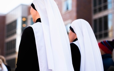 Siostra katechetka przyznała się do znęcania na dzieckiem