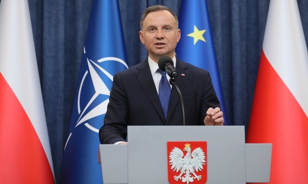 Prezydent po RBN: nie ma żadnego bezpośredniego niebezpieczeństwa dla Polski