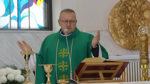 Wolontariusze POPŻ z regionu w siedzibie Caritas w Janowicach