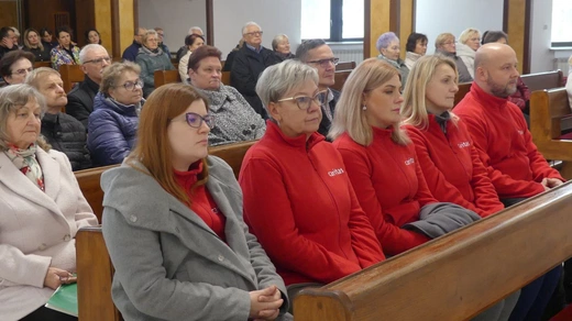 Wolontariusze POPŻ z regionu w siedzibie Caritas w Janowicach