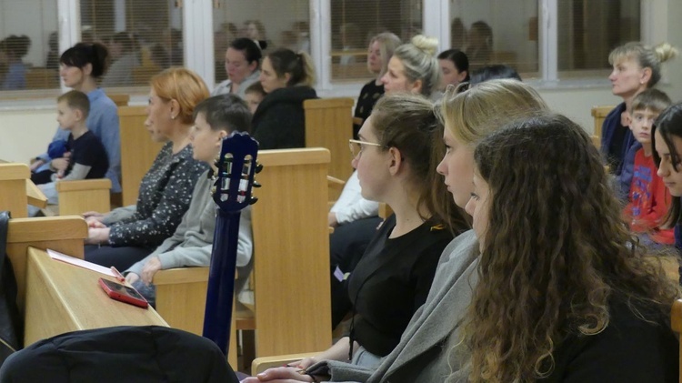 Rodziny ukraińskie w Diecezjalnym Domu Pielgrzyma św. Józefa w Andrychowie