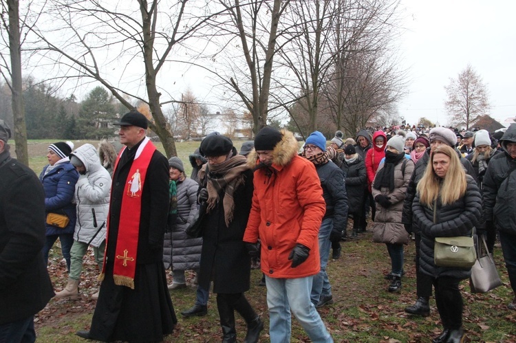 Wał-Ruda. Pożegnanie i droga krzyżowa