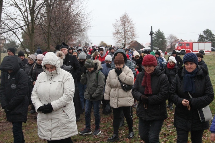 Wał-Ruda. Pożegnanie i droga krzyżowa