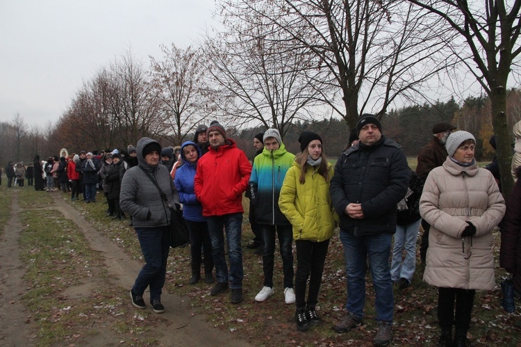 Wał-Ruda. Pożegnanie i droga krzyżowa