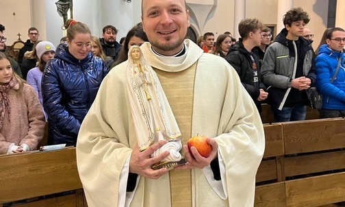 Abp Skworc do młodych z okazji ŚDM: Wybieramy Chrystusa Króla jako naszego Pana