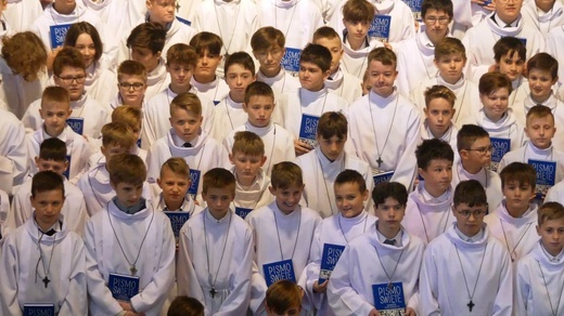 Błogosławieństwo dla prawie 260 nowych lektorów w Bielsku-Białej - 2022