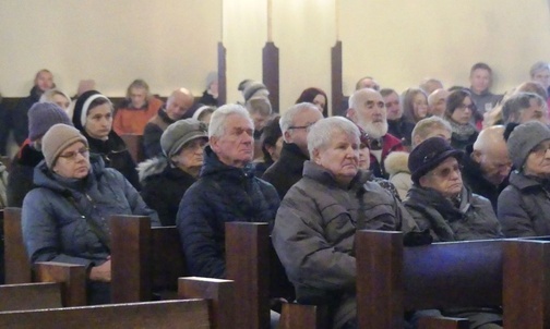 W kościele NSPJ w Bielsku-Białej na Mszy św. spotkali się uczestnicy Światowego Dnia Ubogich.