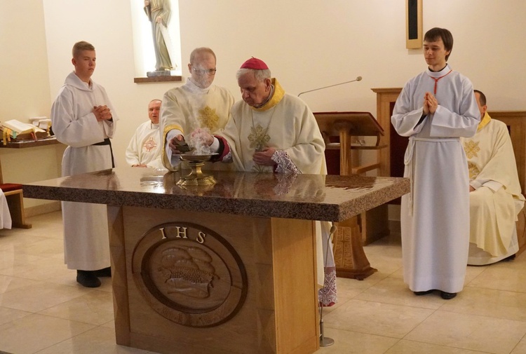 Poświęcenie kościoła oblatów w Kokotku