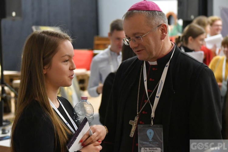 Synod i ŚDM w obiektywie "Gościa Niedzielnego"